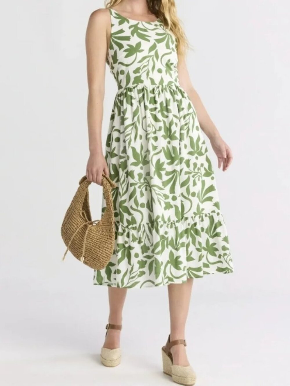 Nwt Green and White Floral Dress With Pockets